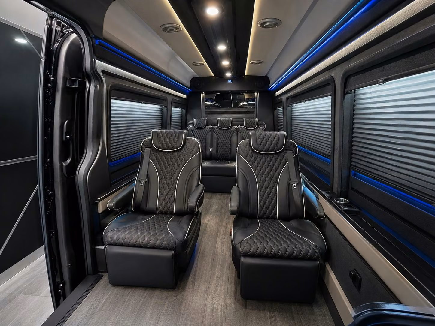 airport shuttle bus rentals for grand prairie wedding guests and reunions