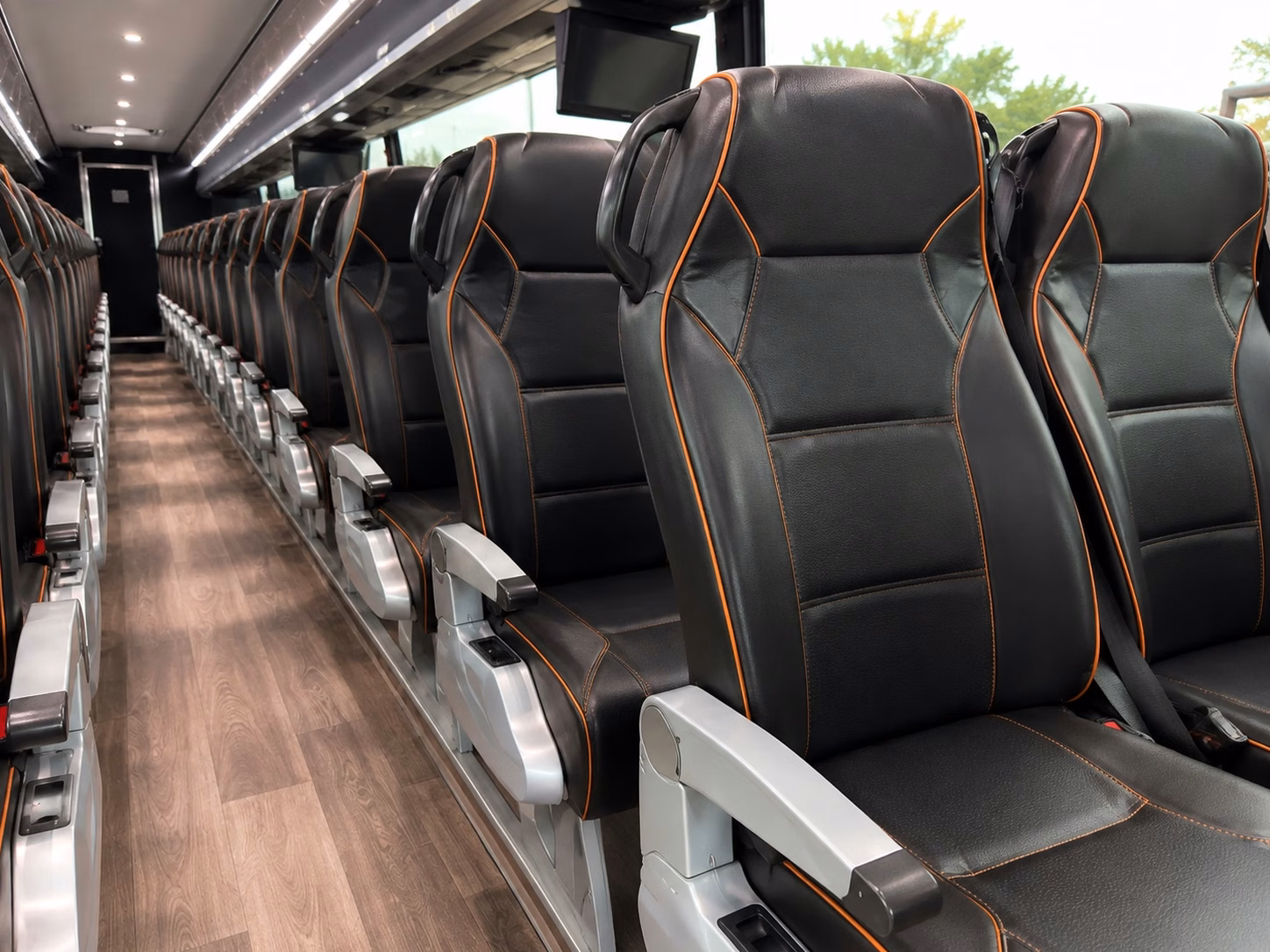 book your grand prairie prom bus before the date sells out
