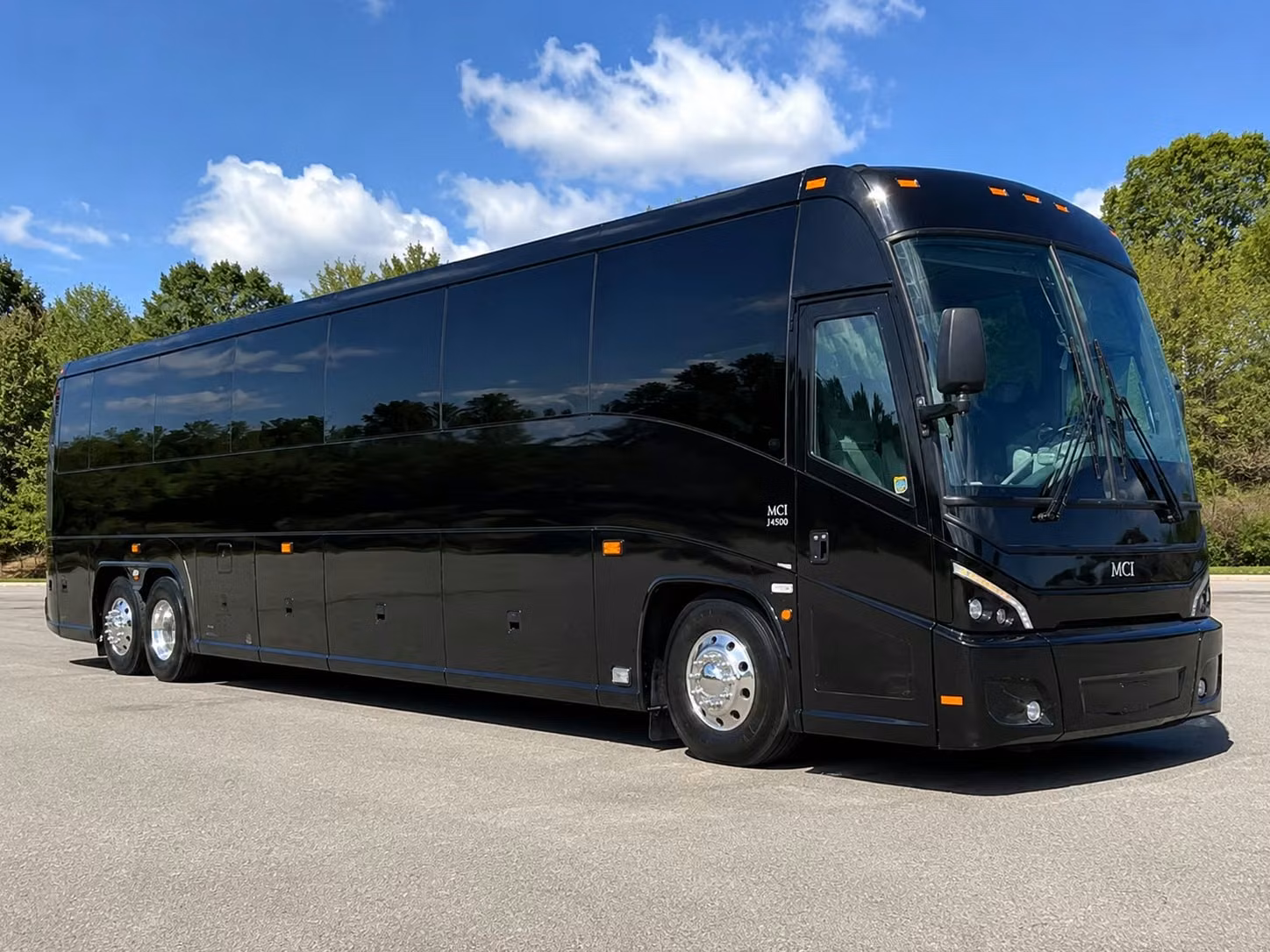 charter bus transportation to globe life field for rangers games in grand prairie