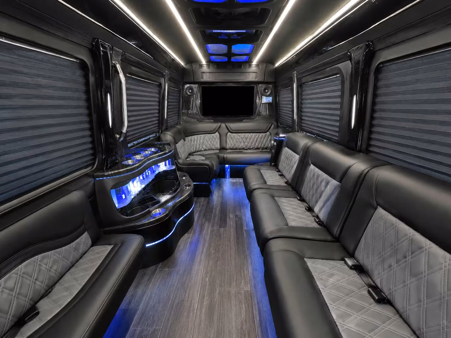 team building event and corporate retreat transportation in grand prairie
